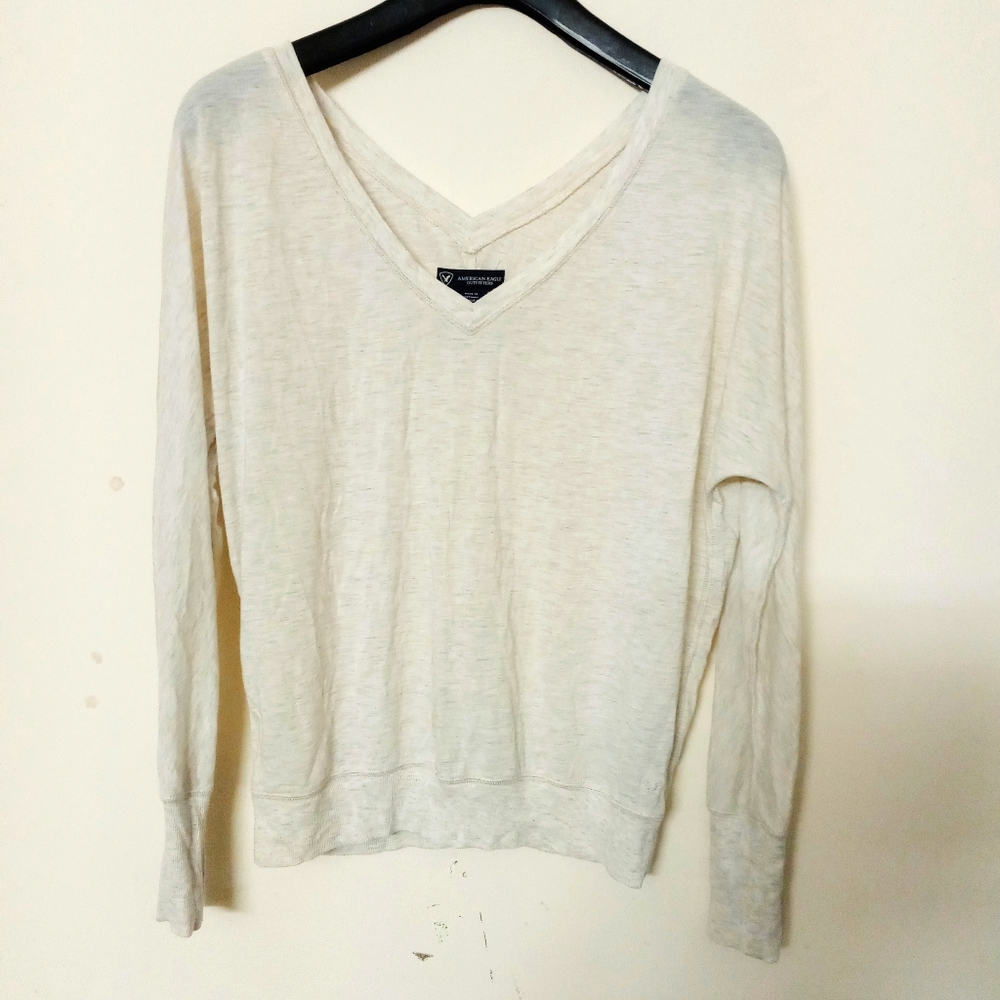 American Eagle V-Neck Sweatshirt